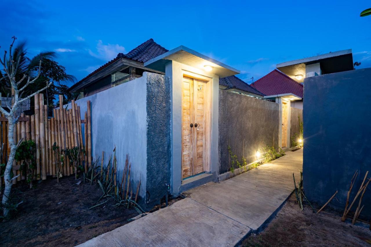 Lembongan Summer Bed & Breakfast Exterior photo