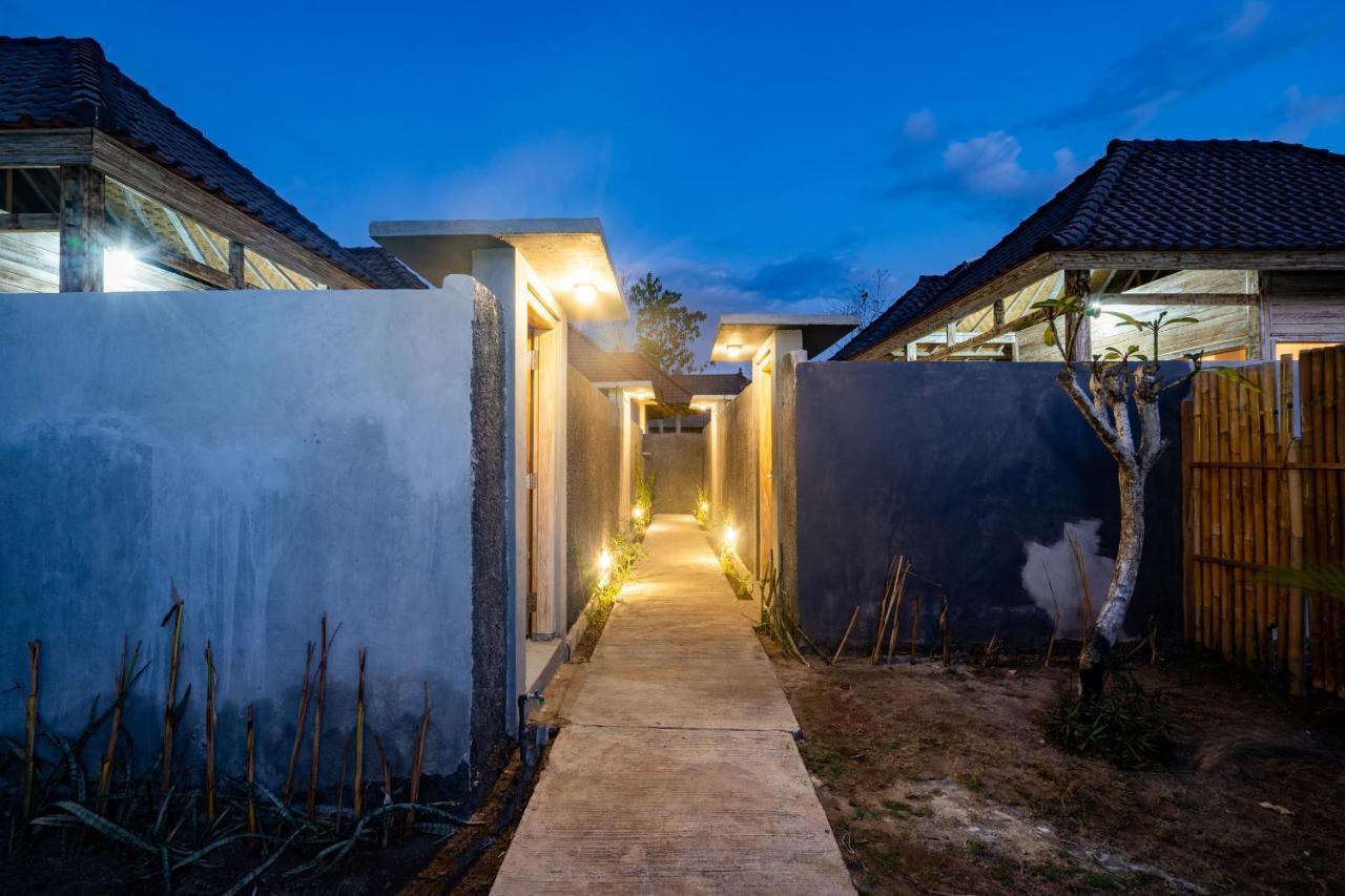 Lembongan Summer Bed & Breakfast Exterior photo